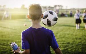 علائم گرمازدگیِ کودکان هنگام ورزش در گرما