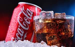 مجری صداوسیما این نوشابه را تحریم کرد  <img src="https://cdn.jahannews.com/images/video_icon.png" width="16" height="16" border="0" align="top">