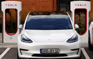 بحران جدید تسلا؛ فراخوان ۱.۶ میلیون خودرو