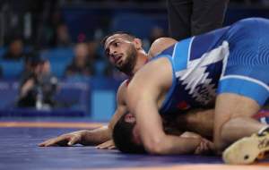 آذرپیرا به شانس مجدد کشتی آزاد راه یافت