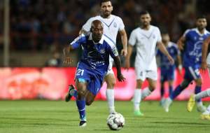 ۲ جای خالی در لیست بزرگسالان استقلال