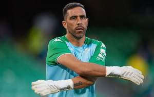 براوو از دنیای فوتبال خداحافظی کرد