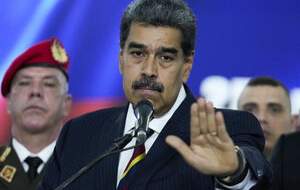 مادورو: نیمی از اعضای کابینه را تغییر می‌دهم