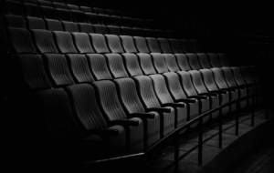 سالن‌های نمایشی چهار روز تعطیل خواهند بود