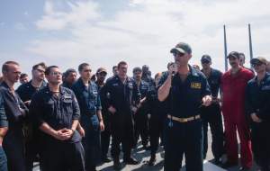 اخراج فرمانده ناوشکن آمریکایی در منطقه