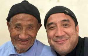 خداداد عزیزی عزادار شد