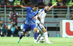 حرف روزبه چشمی ۱۰۰ میلیون آب خورد