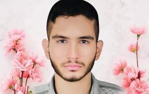 گفتگو با خانواده شهید روح‌الله عجمیان/ ملاکش فقط ولایت فقیه بود