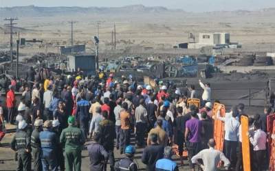 ۱۱ معدنچی همچنان زیر آوار طبس مانده‌اند