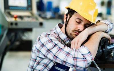 نشانه های اختلال خواب بر اثر شیفت کاری