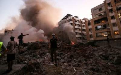 بیرون آوردن اجساد شهدای بمباران ضاحیه  <img src="https://cdn.jahannews.com/images/video_icon.png" width="16" height="16" border="0" align="top">