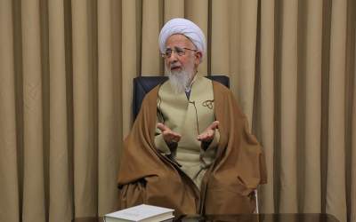 آیت الله جوادی آملی از سپاه و ارتش قدردانی کرد