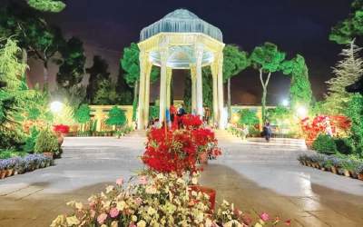 ویتامین در اشعار حافظ!