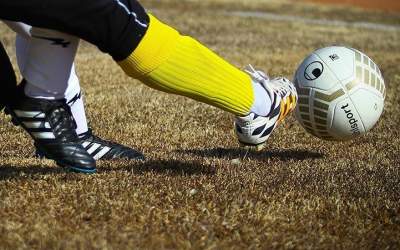 فوتبال بانوان؛ پرداخت ماهیانه برای بازی کردن!