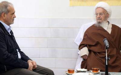 سانسور انتقادات آیت‌الله مکارم شیرازی در دیدار با پزشکیان