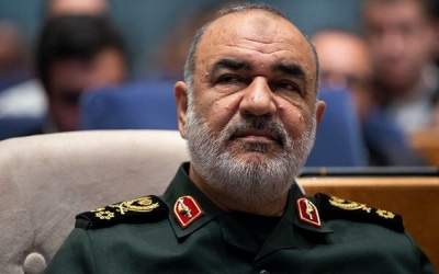 سرلشکر سلامی: ملت ایران در ۱۳ آبان بر آمریکا غلبه کرد