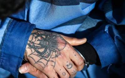 دستگیری اراذل و اوباش مسلح در غرب تهران