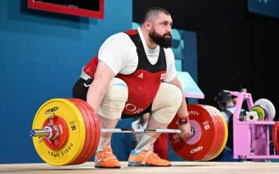 غیبت غول گرجی در قهرمانی جهان