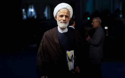 درباره بازی سیاسی برخی دولتی‌ها/ چرا دولت پزشکیان با فروشندگان و مافیای فیلترشکن برخورد نمی‌کند؟