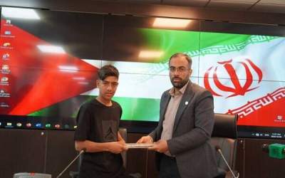 کودک کاری که قهرمان جهان شد