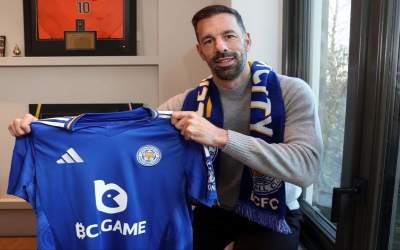 نیستلروی سرمربی لسترسیتی شد