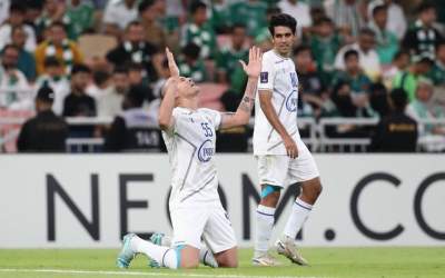 استقلال با چنگ و دندان یک امتیاز گرفت