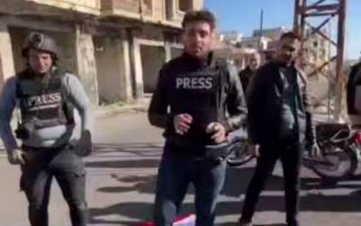 پرچم فلسطین زیرپای تروریست‌های سوریه  