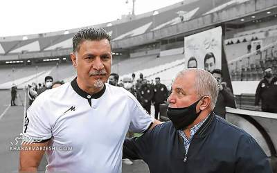 اهدای بازوبند کاپیتانی به علی دایی توسط علی پروین  <img src="https://cdn.jahannews.com/images/video_icon.png" width="16" height="16" border="0" align="top">