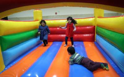 شهربازی در بیت رهبری +عکس