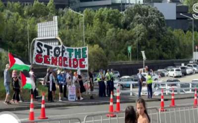 توقف مسابقه نماینده اسرائیل توسط حامیان فلسطین