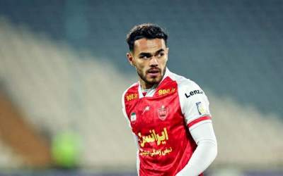 تمدید قرارداد اورونوف با پرسپولیس