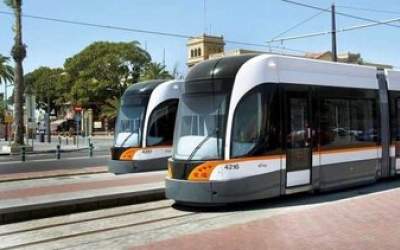 تراموا به تهران رسید