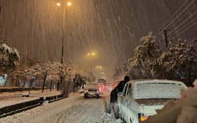 آغاز بارش شبانه برف در جاده چالوس  <img src="https://cdn.jahannews.com/images/video_icon.png" width="16" height="16" border="0" align="top">