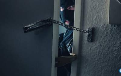 پاسخ شوکه‌کننده سارق به یک شغل  <img src="https://cdn.jahannews.com/images/video_icon.png" width="16" height="16" border="0" align="top">