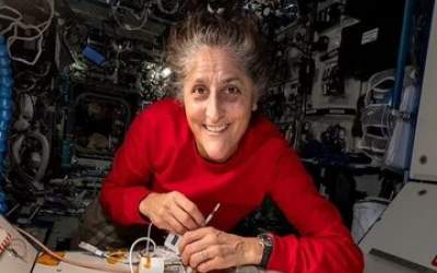 فضانورد ناسا که راه رفتن را فراموش کرد!