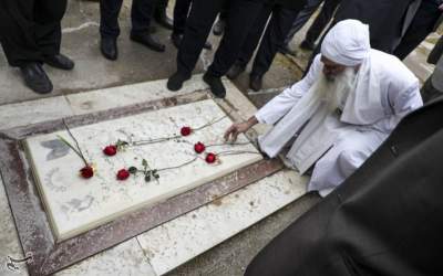 غبارروبی مزار شهدای اهواز  <img src="https://cdn.jahannews.com/images/picture_icon.png" width="16" height="16" border="0" align="top">