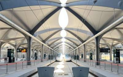 انتقال ۶۰ درصد زائران با قطار از مدینه به مکه