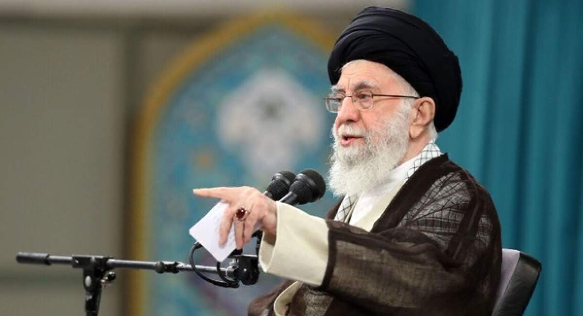 بیانیه استادان دانشگاه در حمایت از سخنان رهبری