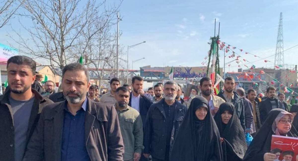 سردار حاجی‌زاده: امروز جوانان پرچمدار انقلاب هستند
