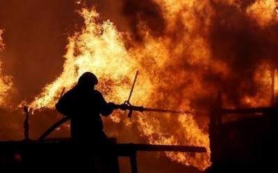 فیلم/ آتش‌سوزی مهیب در آرژانتین  <img src="https://cdn.jahannews.com/images/video_icon.png" width="16" height="16" border="0" align="top">