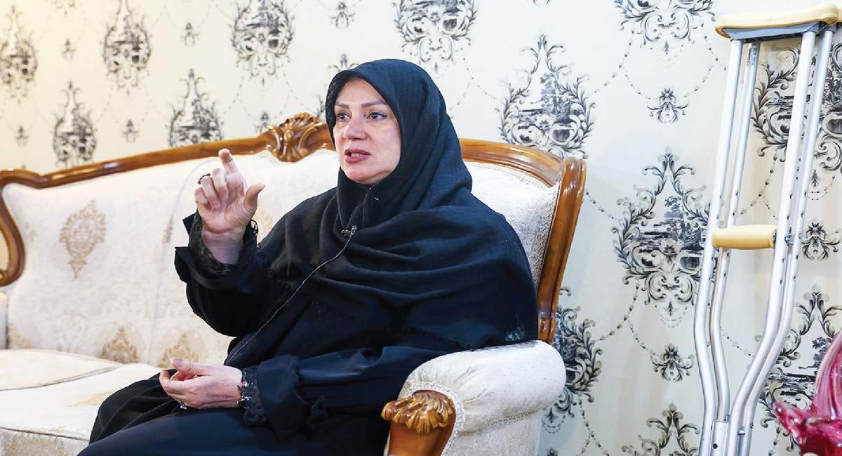 گفت‌و‌گو با فردی که با بمب منافقین در ۱۷ سالگی پایش قطع شد