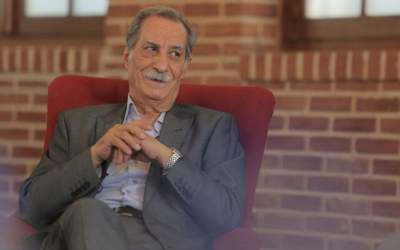 سیاوش طهمورث: عقیده‌ام را دیکته نمی‌کنم