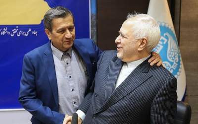 همتی در کنار ظریف/ حمایت غیرمنطقی اصلاح‌طلبان از وزیر ناکارآمد؛ چرا؟  