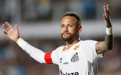 گل استثنایی نیمار از روی نقطهٔ کرنر +فیلم  <img src="https://cdn.jahannews.com/images/video_icon.png" width="16" height="16" border="0" align="top">