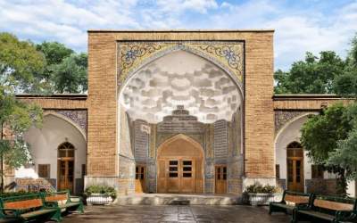 کسی کلنگ مدرسه را بزند که نماز شبش ترک نشده باشد
