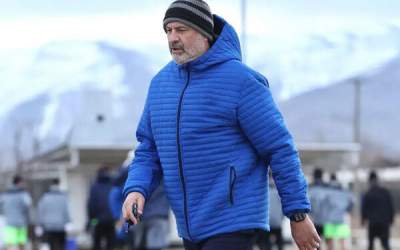 دلیل اعلام نشدن رسمی سرمربی استقلال