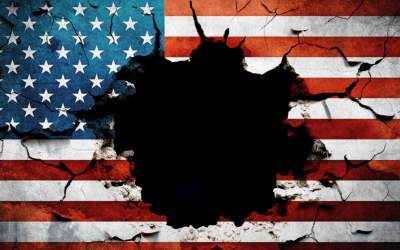 ۲ اعتراف تکان‌ دهنده در مورد ماهیت سیاهِ حکمرانی آمریکایی