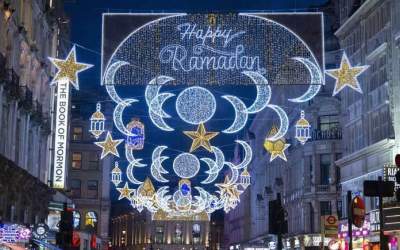 لندن به مناسبت ماه رمضان چراغانی شد  <img src="https://cdn.jahannews.com/images/video_icon.png" width="11" height="10" border="0" align="top">
