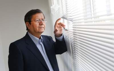 واکنش مثبت بازار ارز و طلا به استیضاح همتی