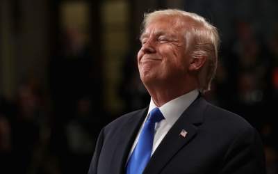 رئیس‌جمهوری که «مثل آب خوردن» دروغ می‌گوید